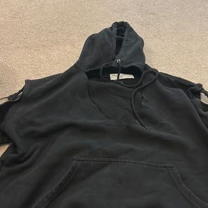 Emma & Sam hoodie with cutout arms